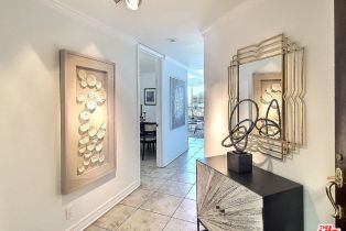 Condominium, 10550 Wilshire blvd, Westwood, CA 90024 - 4