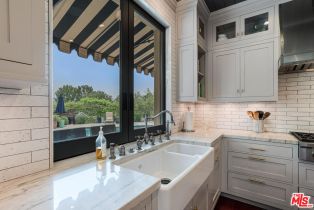 , 17589 Camino De Yatasto, Pacific Palisades, CA 90272 - 15