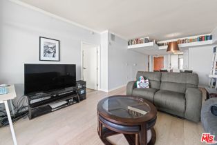 , 13700 Marina Pointe dr, Marina Del Rey, CA 90292 - 13