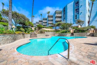 , 620 The vlg, Redondo Beach, CA 90277 - 6