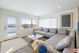 , 26 5th pl, Long Beach, CA 90802 - 5