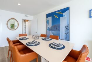 , 26 5th pl, Long Beach, CA 90802 - 8