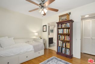 Condominium, 1655 Greenfield ave, Westwood, CA 90025 - 12