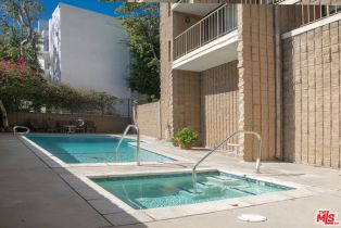 Condominium, 10966 Rochester ave, Westwood, CA 90024 - 19