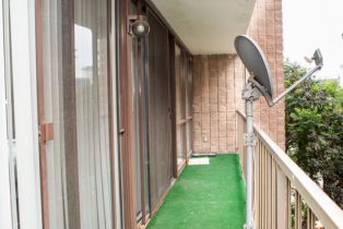 Condominium, 10966 Rochester ave, Westwood, CA 90024 - 24