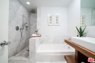 , 645 Westmount dr, West Hollywood , CA 90069 - 6