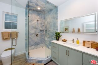 Single Family Residence, 4122 Dixie Canyon ave, Sherman Oaks, CA 91423 - 13