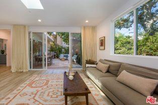 Single Family Residence, 4122 Dixie Canyon ave, Sherman Oaks, CA 91423 - 10