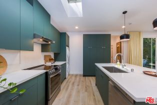 Single Family Residence, 4122 Dixie Canyon ave, Sherman Oaks, CA 91423 - 7