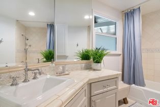 Single Family Residence, 4909 Encino ter, Encino, CA 91316 - 38