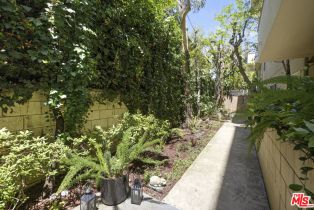 Condominium, 4949 Genesta ave, Encino, CA 91316 - 9