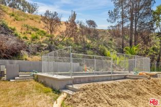 , 1228 Las Lomas pl, Pacific Palisades, CA 90272 - 9