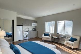 , 1677 WESTHOLME ave, Westwood, CA 90024 - 4