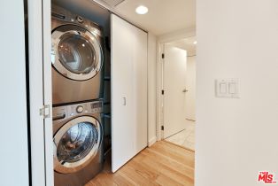 , 13700 Marina Pointe dr, Marina Del Rey, CA 90292 - 13