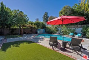 , 4909 Van Noord ave, Sherman Oaks, CA 91423 - 5