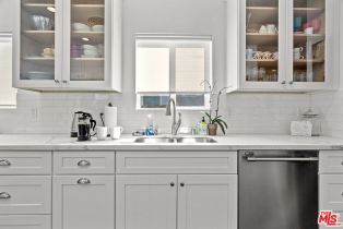 , 4909 Van Noord ave, Sherman Oaks, CA 91423 - 21