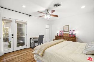 , 4909 Van Noord ave, Sherman Oaks, CA 91423 - 25