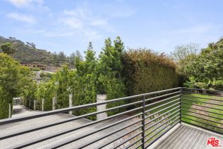 , 1739 San Ysidro dr, Beverly Hills, CA 90210 - 5