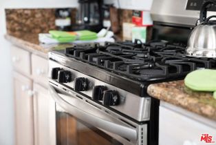 Residential Income, 1256 Chelsea ave, Santa Monica, CA 90404 - 6