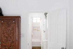 Residential Income, 1256 Chelsea ave, Santa Monica, CA 90404 - 5