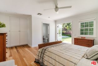 Single Family Residence, 4106 Longridge ave, Sherman Oaks, CA 91423 - 25