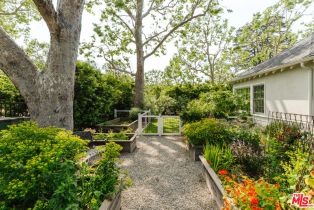 Single Family Residence, 4106 Longridge ave, Sherman Oaks, CA 91423 - 42