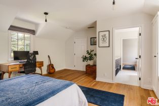 Single Family Residence, 4106 Longridge ave, Sherman Oaks, CA 91423 - 33