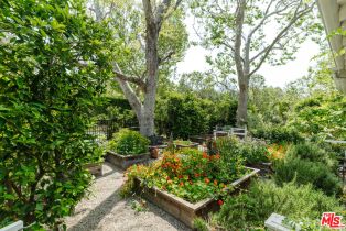 Single Family Residence, 4106 Longridge ave, Sherman Oaks, CA 91423 - 43