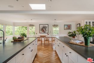 Single Family Residence, 4106 Longridge ave, Sherman Oaks, CA 91423 - 7