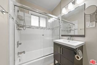 Apartment, 8555 Sherwood dr, West Hollywood , CA 90069 - 17