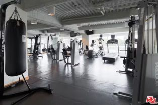 , 8601 Wilshire Blvd, Beverly Hills, CA 90211 - 17