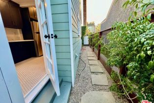 Single Family Residence, 421 Grand blvd, Venice, CA 90291 - 7