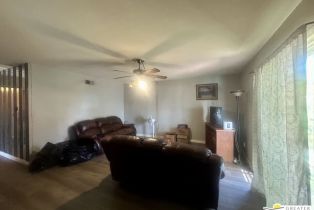 Single Family Residence, 3332 Debbie ln, Riverside, CA 92501 - 10