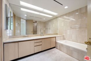 Condominium, 10490 Wilshire blvd, Westwood, CA 90024 - 13