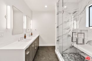 Condominium, 10620 Eastborne ave, Westwood, CA 90024 - 24