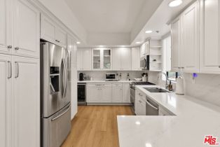 Condominium, 10620 Eastborne ave, Westwood, CA 90024 - 12