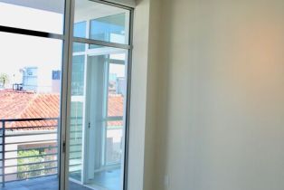 , 1241 5TH st, Santa Monica, CA 90401 - 7