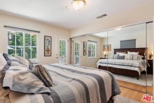 Single Family Residence, 13155 Hartsook st, Sherman Oaks, CA 91423 - 21