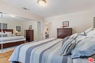 Single Family Residence, 13155 Hartsook st, Sherman Oaks, CA 91423 - 20