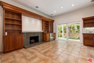 Single Family Residence, 17181 Avenida De La Herradura, Pacific Palisades, CA 90272 - 14