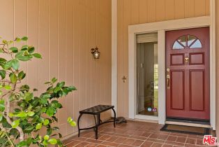 Single Family Residence, 17181 Avenida De La Herradura, Pacific Palisades, CA 90272 - 4