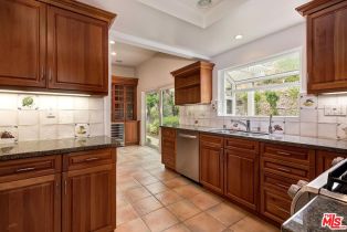 Single Family Residence, 17181 Avenida De La Herradura, Pacific Palisades, CA 90272 - 20