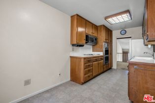 Condominium, 13135 Mindanao way, Marina Del Rey, CA 90292 - 9