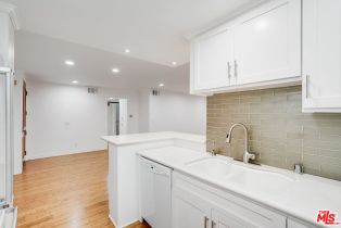 , 8515 Falmouth ave, Playa Del Rey , CA 90293 - 5