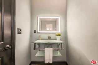 Single Family Residence, 19246 Hatteras st, Tarzana, CA 91356 - 11