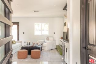 Single Family Residence, 19246 Hatteras st, Tarzana, CA 91356 - 4