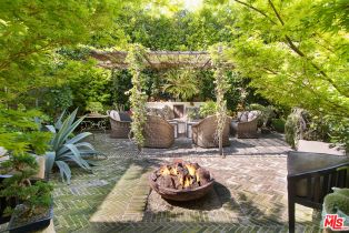 Single Family Residence, 369 23rd st, Santa Monica, CA 90402 - 23