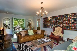 Single Family Residence, 369 23rd st, Santa Monica, CA 90402 - 2