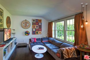 Single Family Residence, 369 23rd st, Santa Monica, CA 90402 - 11