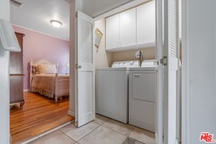 Single Family Residence, 4436 Stansbury ave, Sherman Oaks, CA 91423 - 24